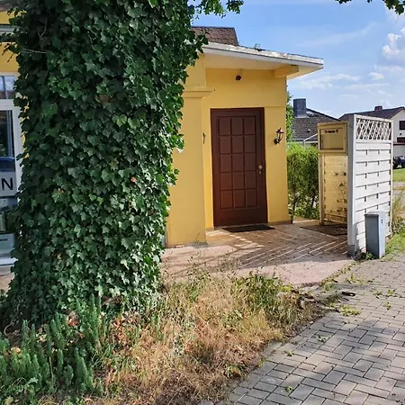 Greygreen I - Privates Bad, Gemeinschaftskueche Und Aufenthaltsbereich Lejlighedshotel Sehnde